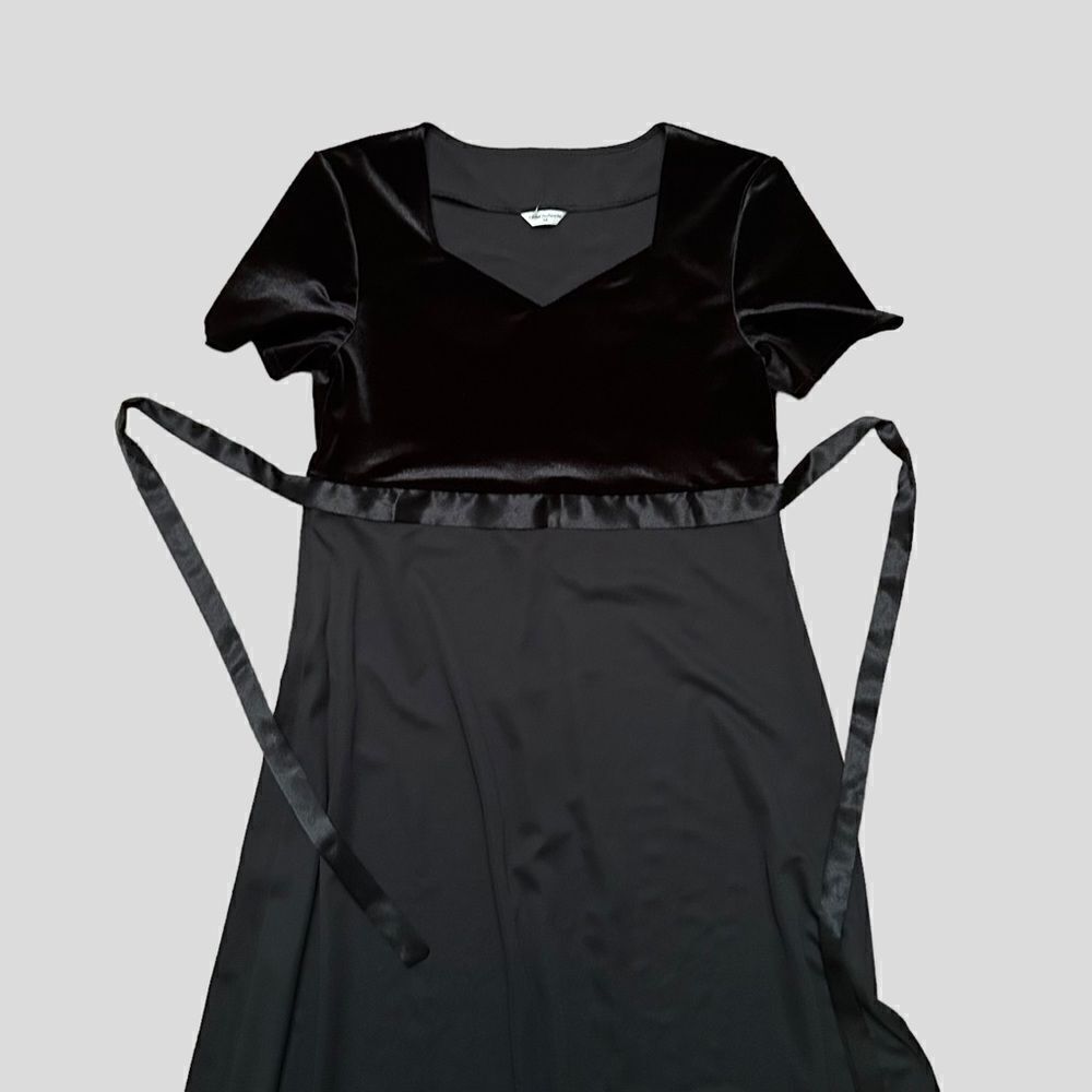 Vintage Full Length Black Dress with Velvet Top - Picture 3 of 8